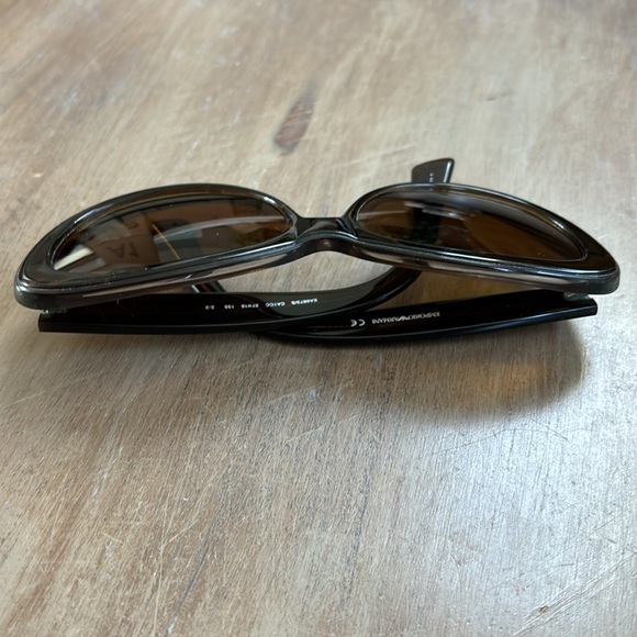 Like New!! Emporio Armani Sunglasses - Picture 10 of 10